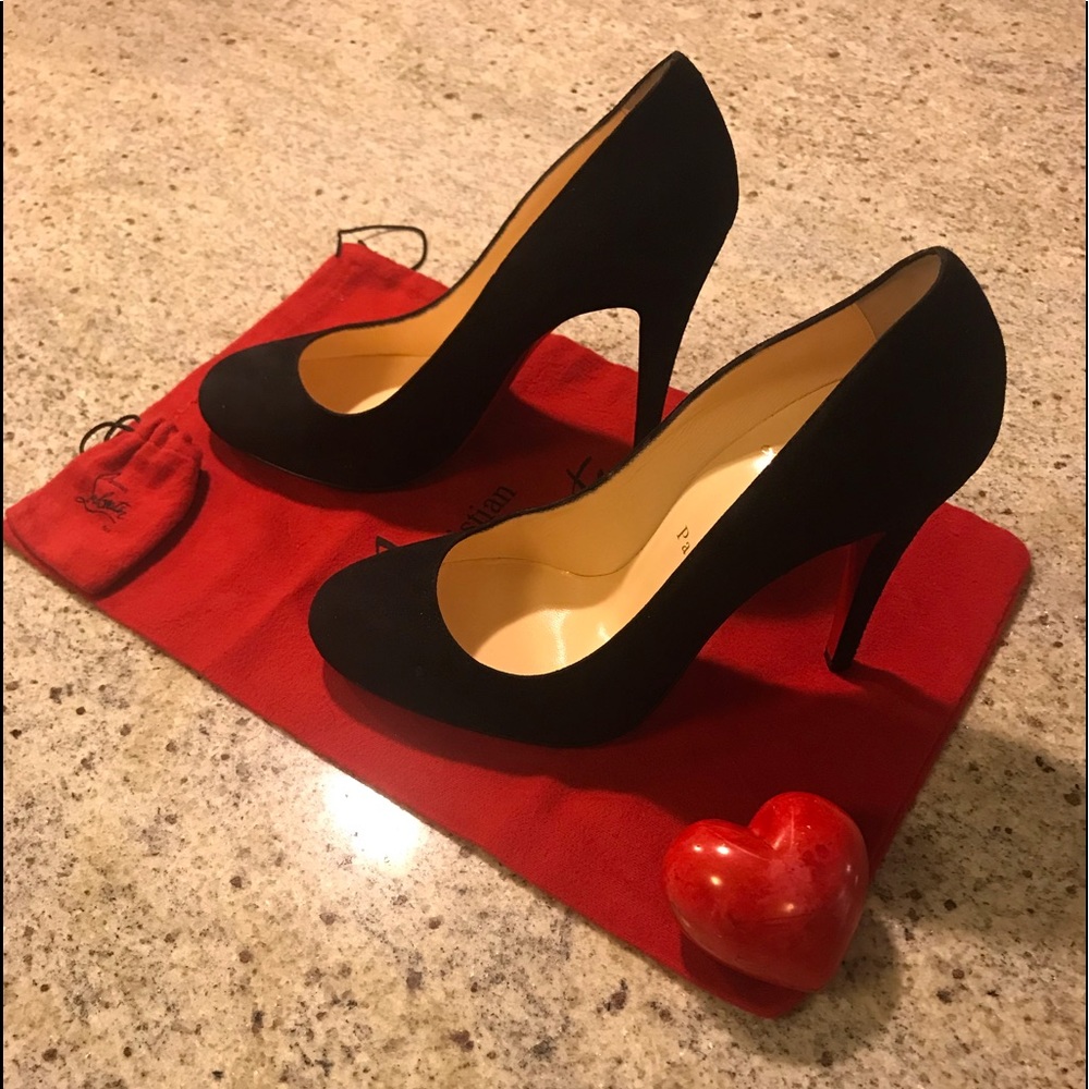 Authentic Christian Louboutin Simple Pump, Suede - Picture 2 of 6